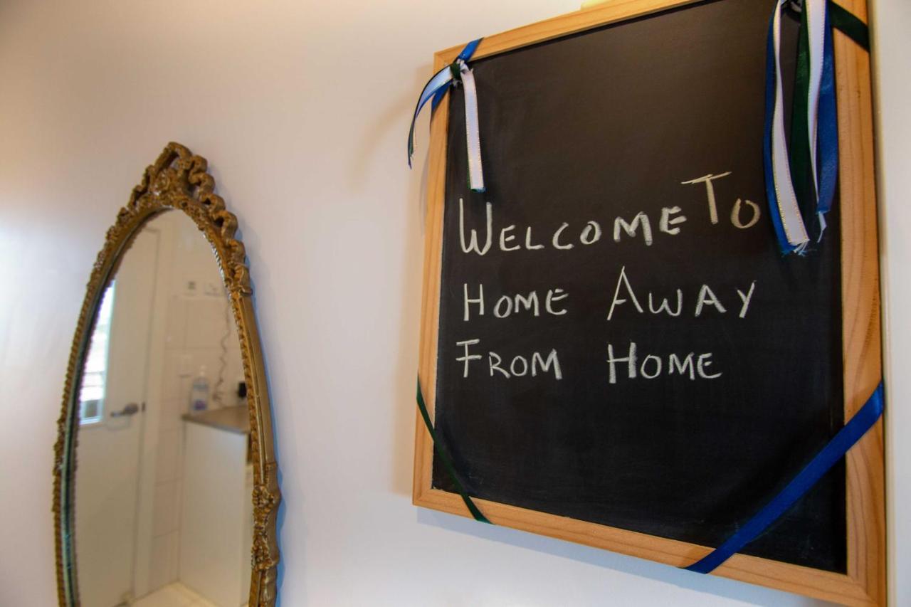 Coorong Island Retreat - Farm Stay At Pet Friendly Property Meningie Eksteriør bilde